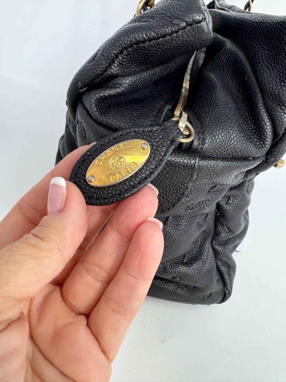 Authentic CHANEL Wild Stitch Tote in Black Caviar Leather with Gold Hardware - Picture 7 of 16